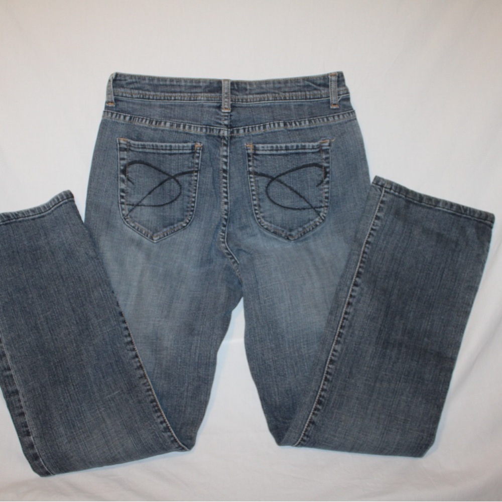 Chico’s Platinum Marquis Mid-Rise Straight Jeans